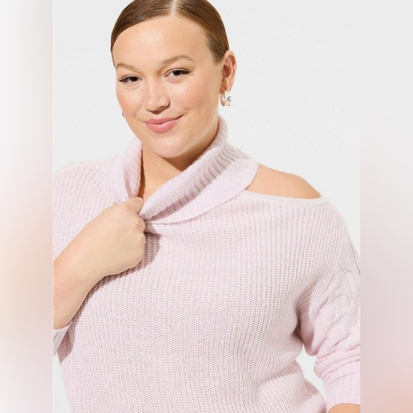 TORRID Lurex Cable Pullover Cold Shoulder Turtle Neck Sweater Baby Pink NWT 3X - Picture 3 of 4
